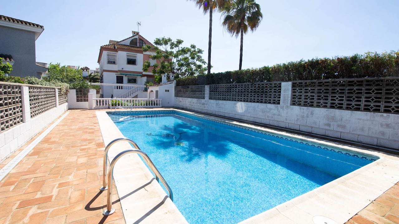 Photo of Outdoor in Mareny Blau