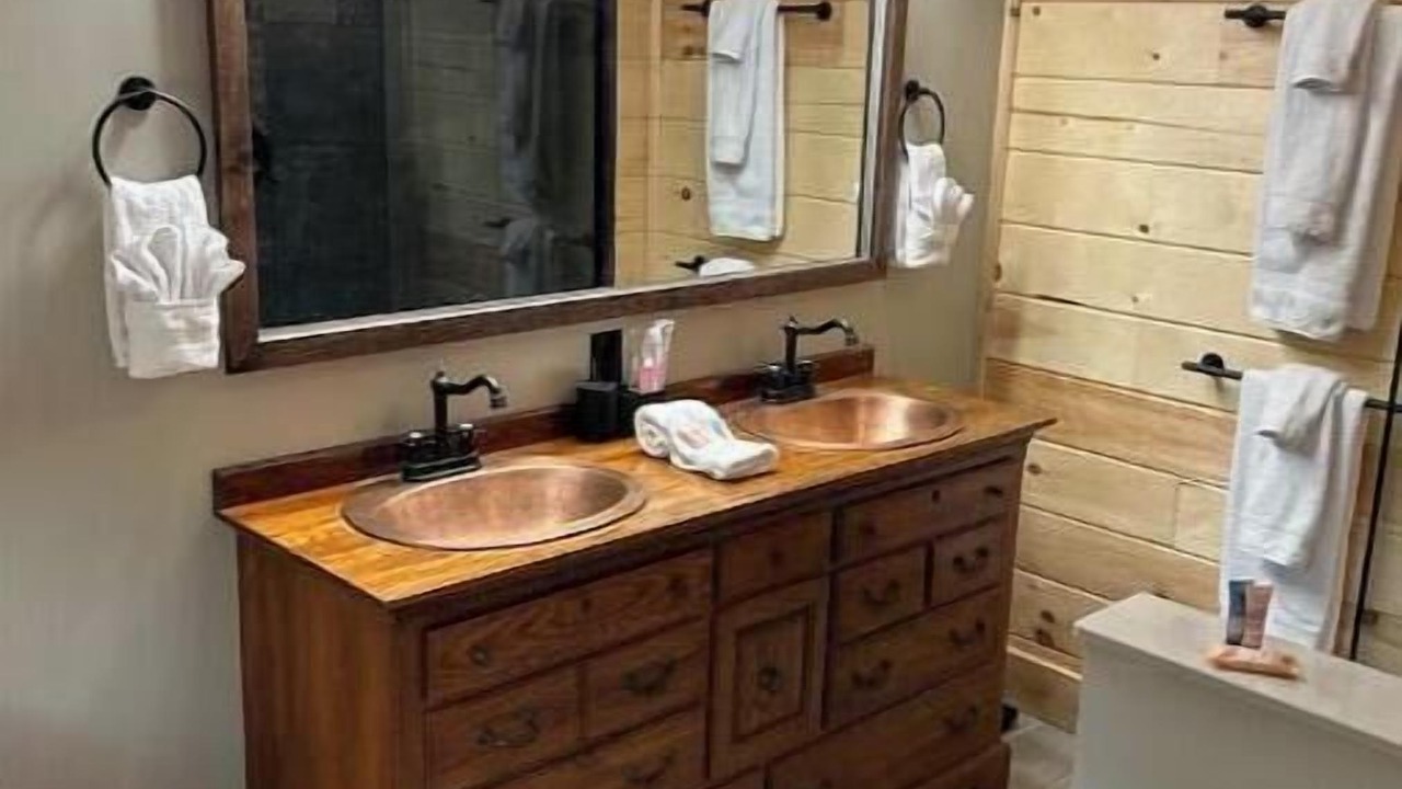 Photo of Bathroom in Wardensville