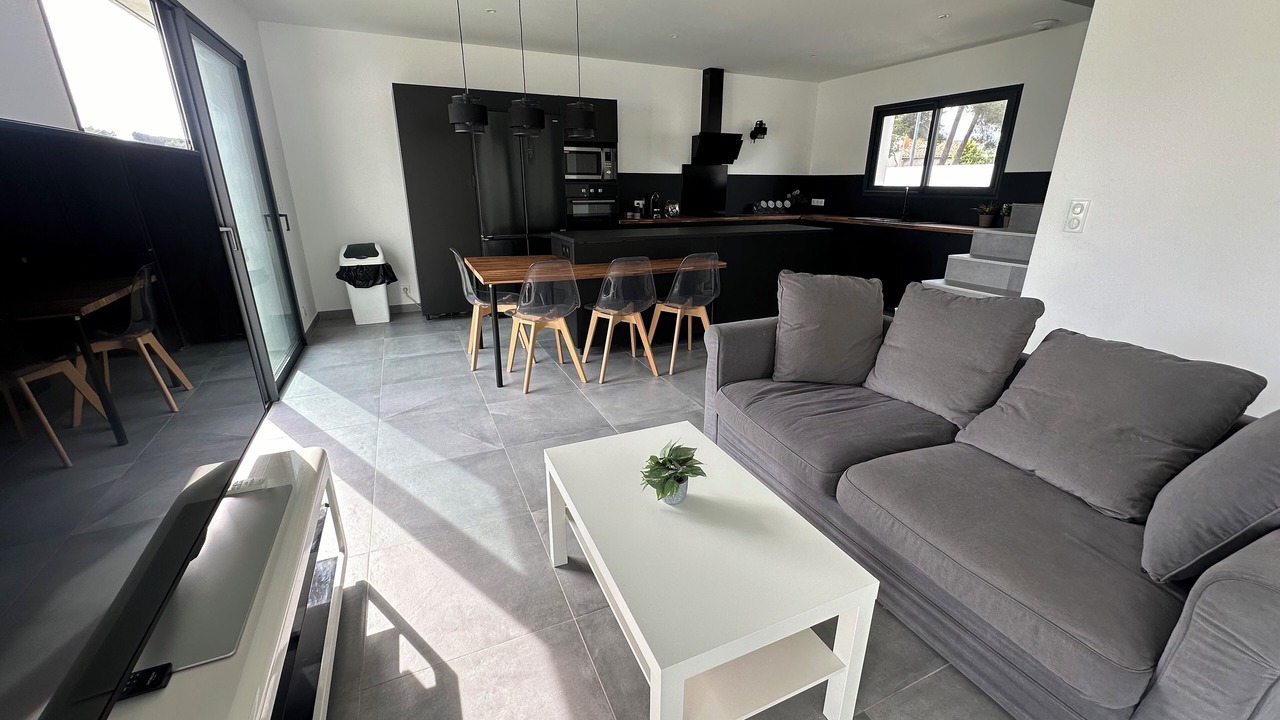 Photo of Livingroom in Septemes-les-Vallons