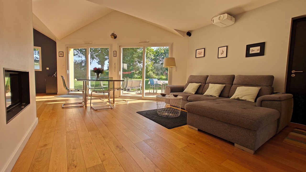 Photo of Livingroom in Montfort-sur-Meu