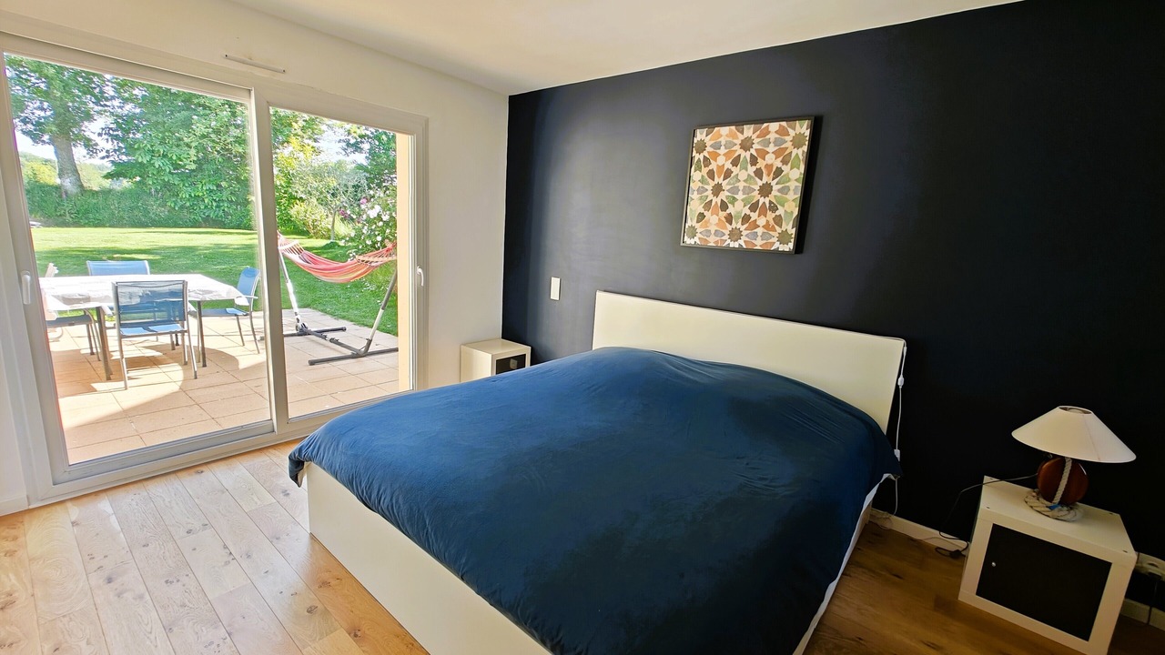 Photo of Bedroom in Montfort-sur-Meu