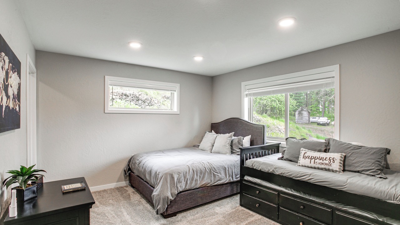 Photo of Others in Harrison