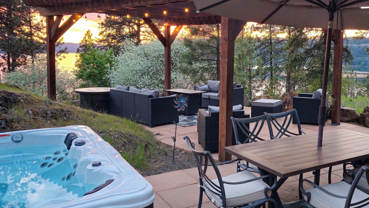 Photo of Outdoor in Harrison