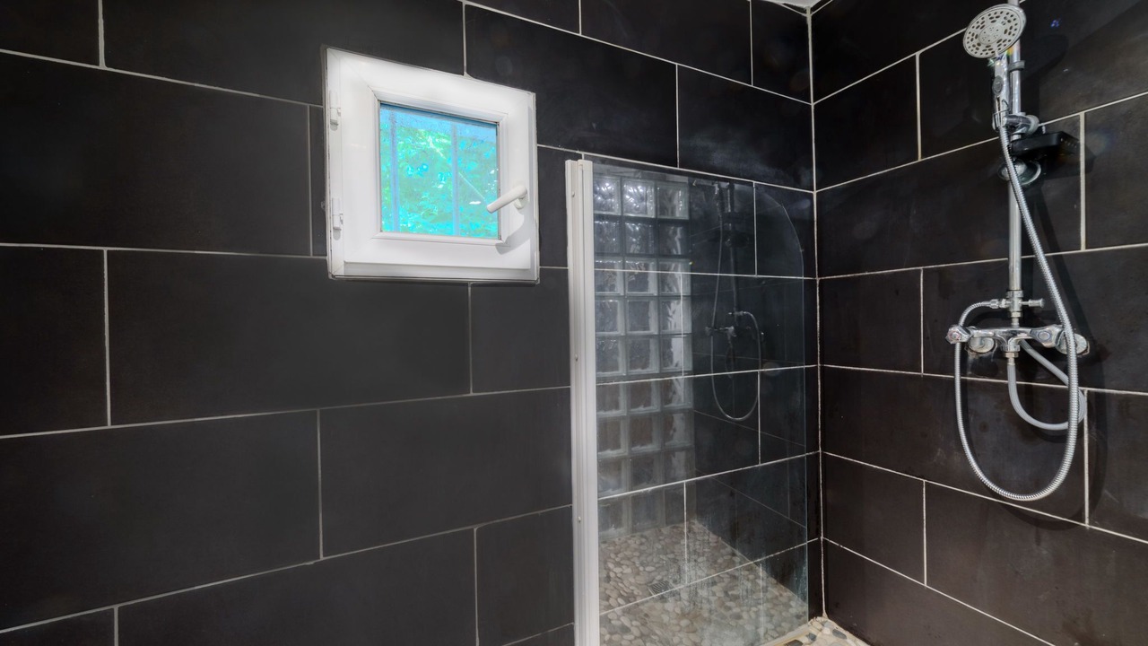 Photo of Bathroom in Marsillargues