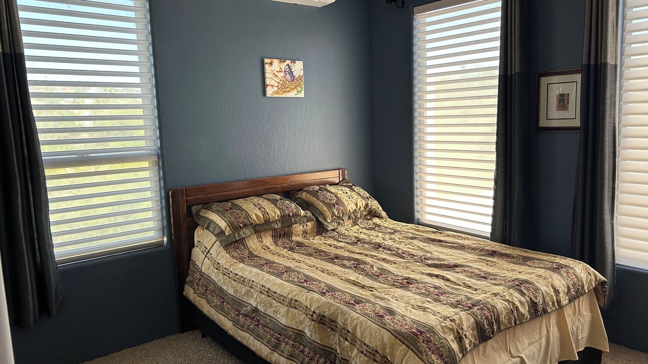 Photo of Bedroom in North Mountain