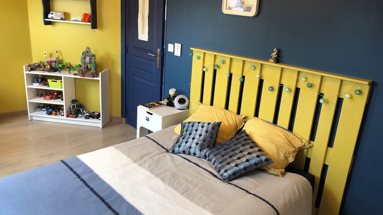 Photo of Bedroom in Saint-Coulomb