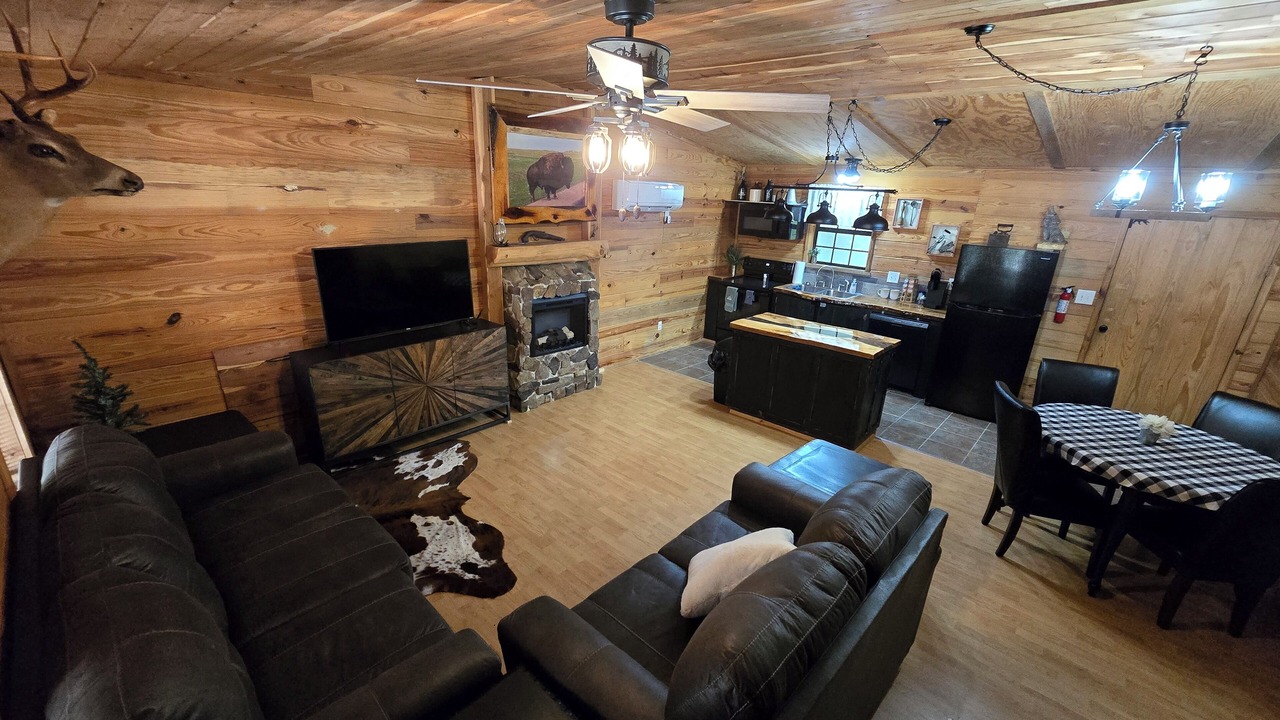 Photo of Livingroom in Russellville