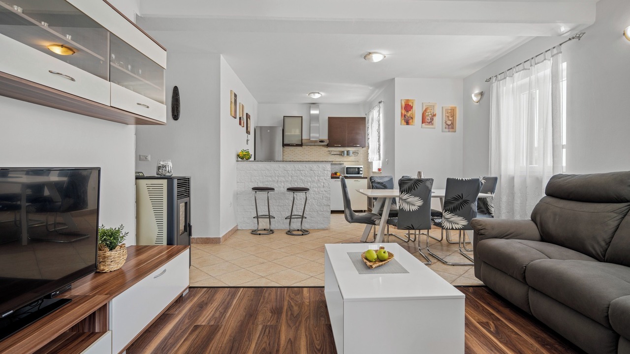 Photo of Livingroom in Marceljani