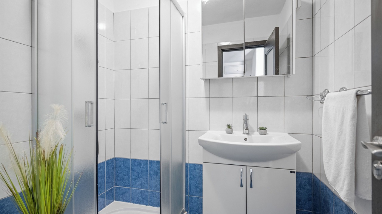 Photo of Bathroom in Marceljani