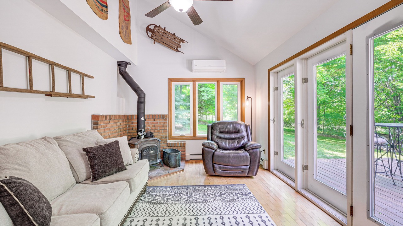 Photo of Bedroom in Alden