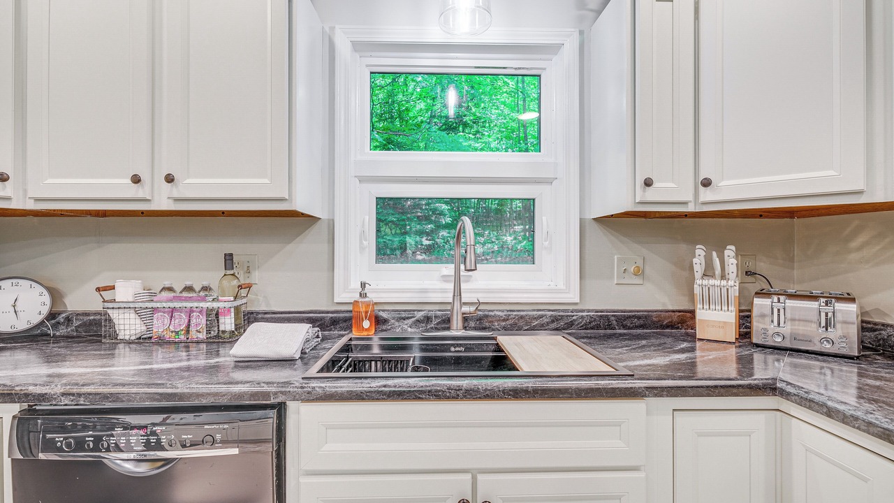 Photo of Kitchen in Alden