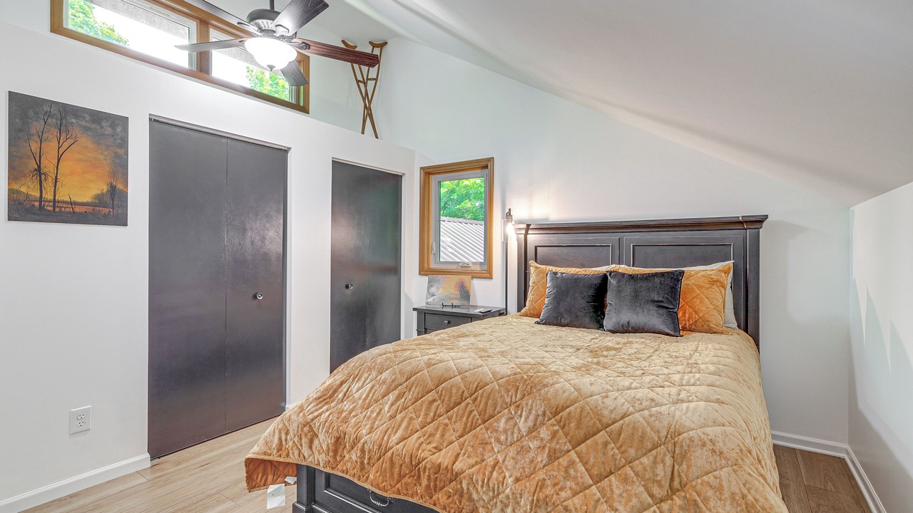 Photo of Bedroom in Alden