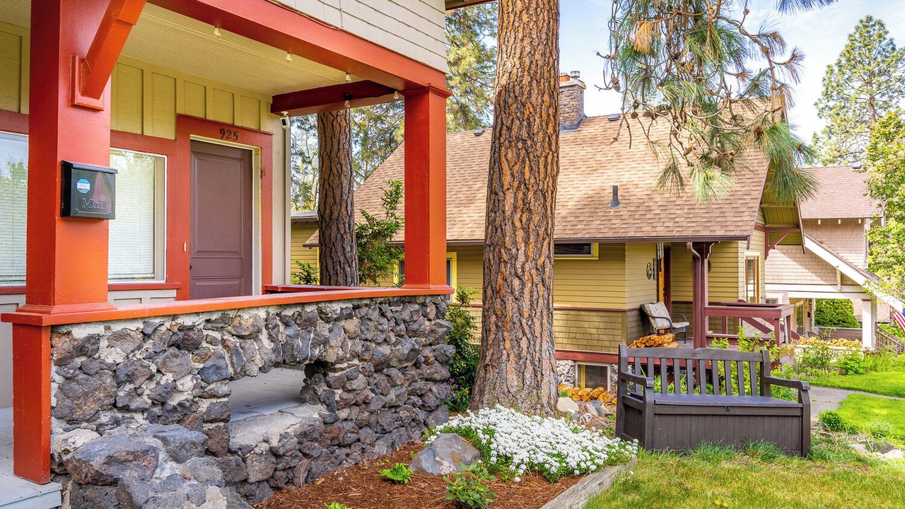 Photo of Patio Balcony in Manito