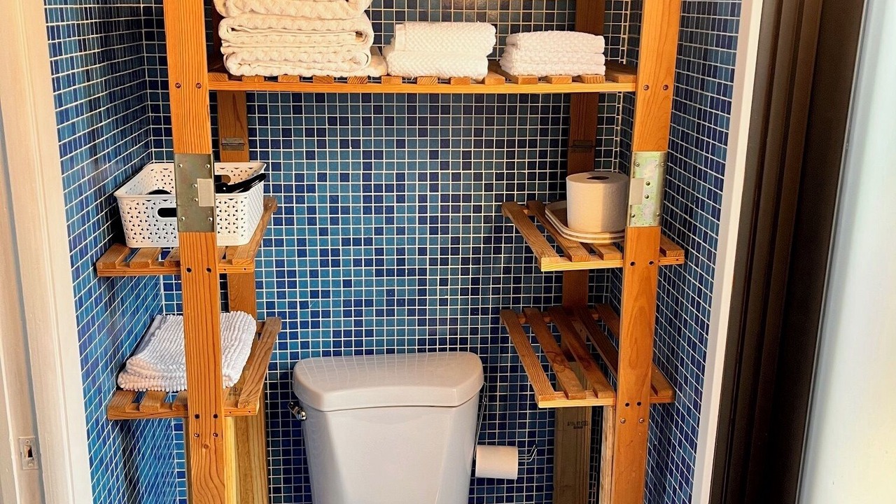 Photo of Bathroom in Miami Springs