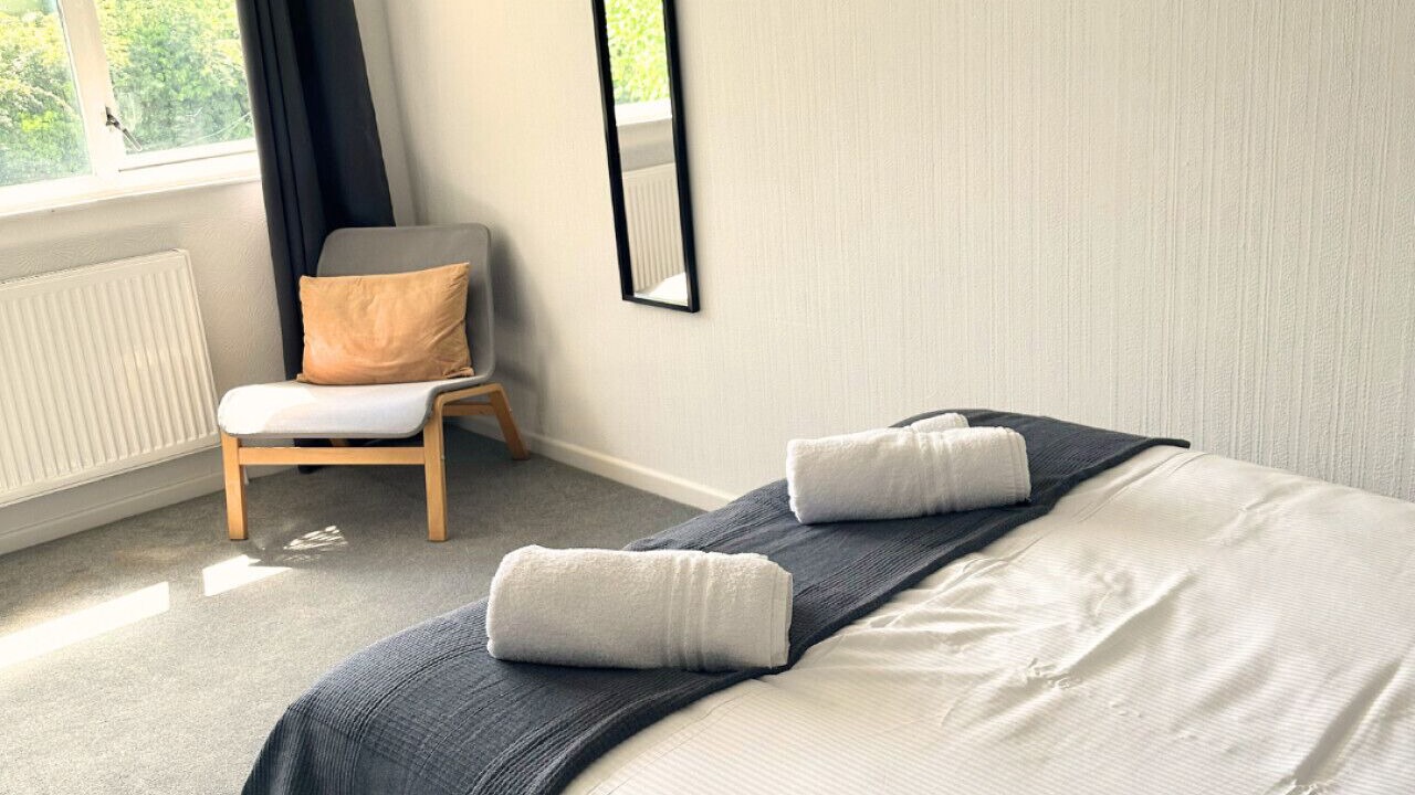 Photo of Bedroom in Thame