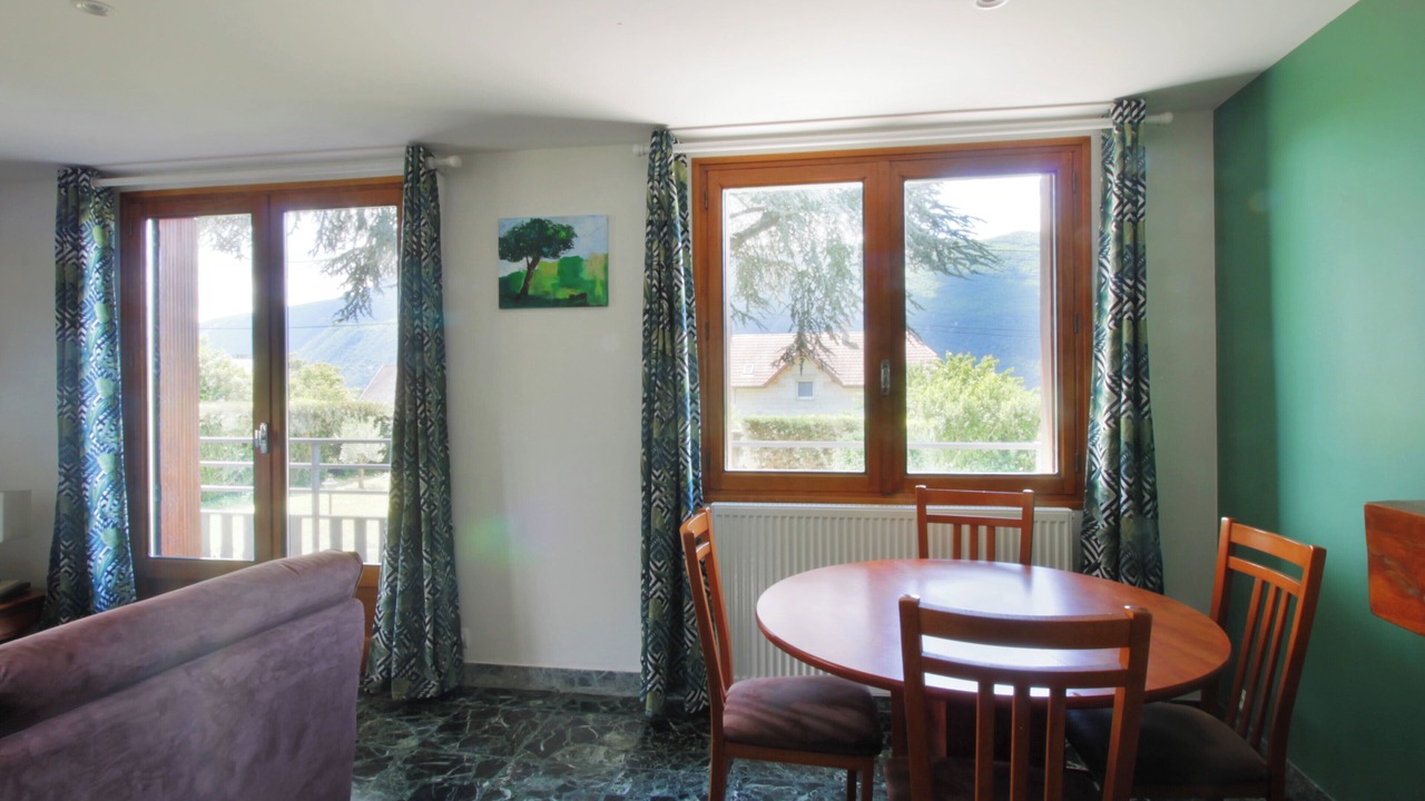 Photo of Livingroom in Brison-Saint-Innocent