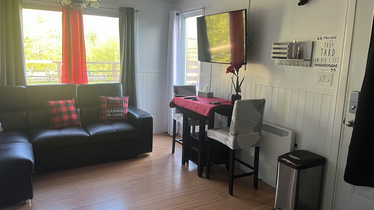 Photo of Livingroom in Clarke City