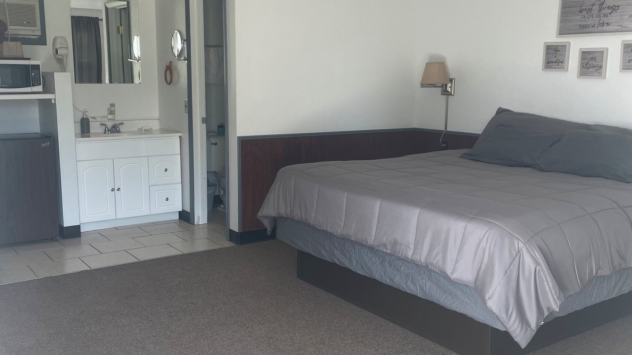 Photo of Bedroom in Eminence