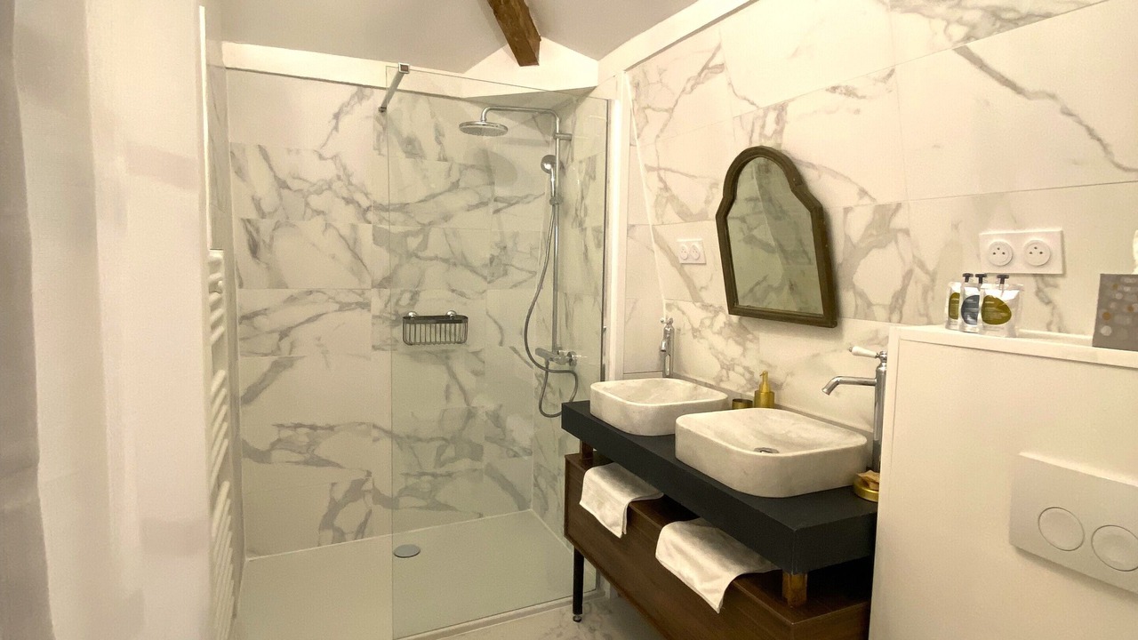 Photo of Bathroom in Preignac