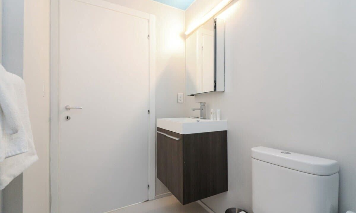 Photo of Bathroom in South Pointe