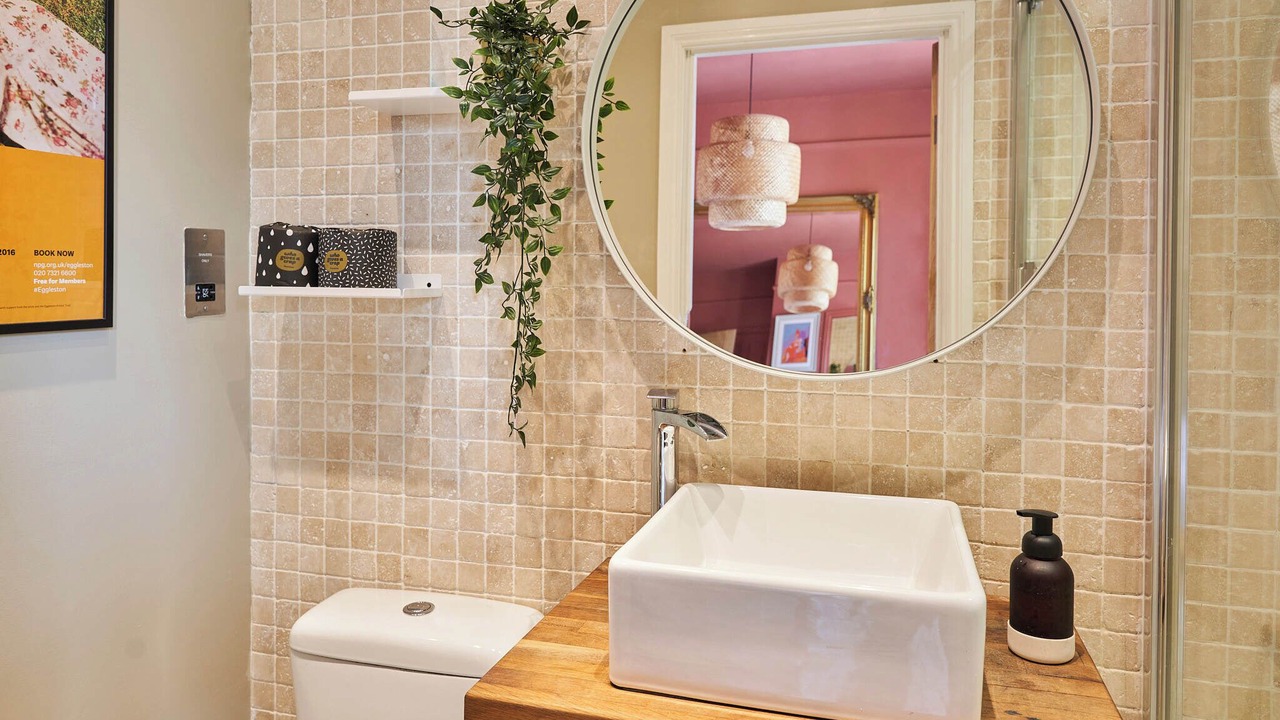 Photo of Bathroom in Brixham