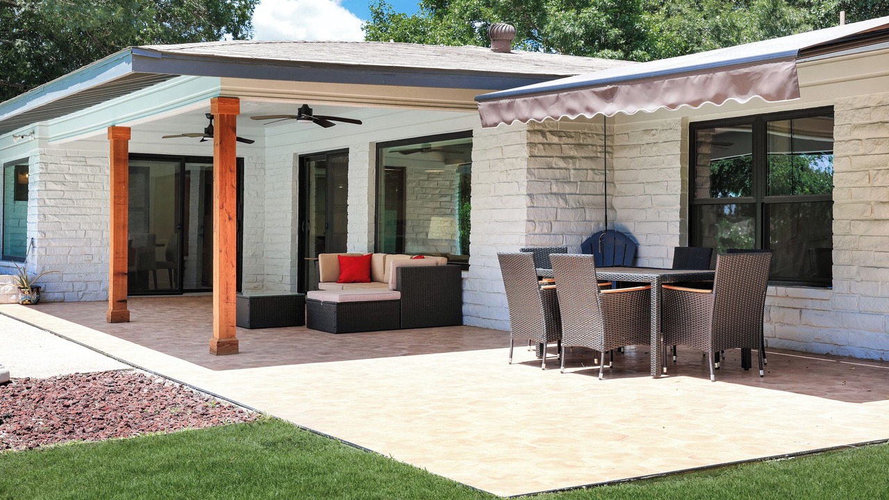 Photo of Outdoor in Castle Hills