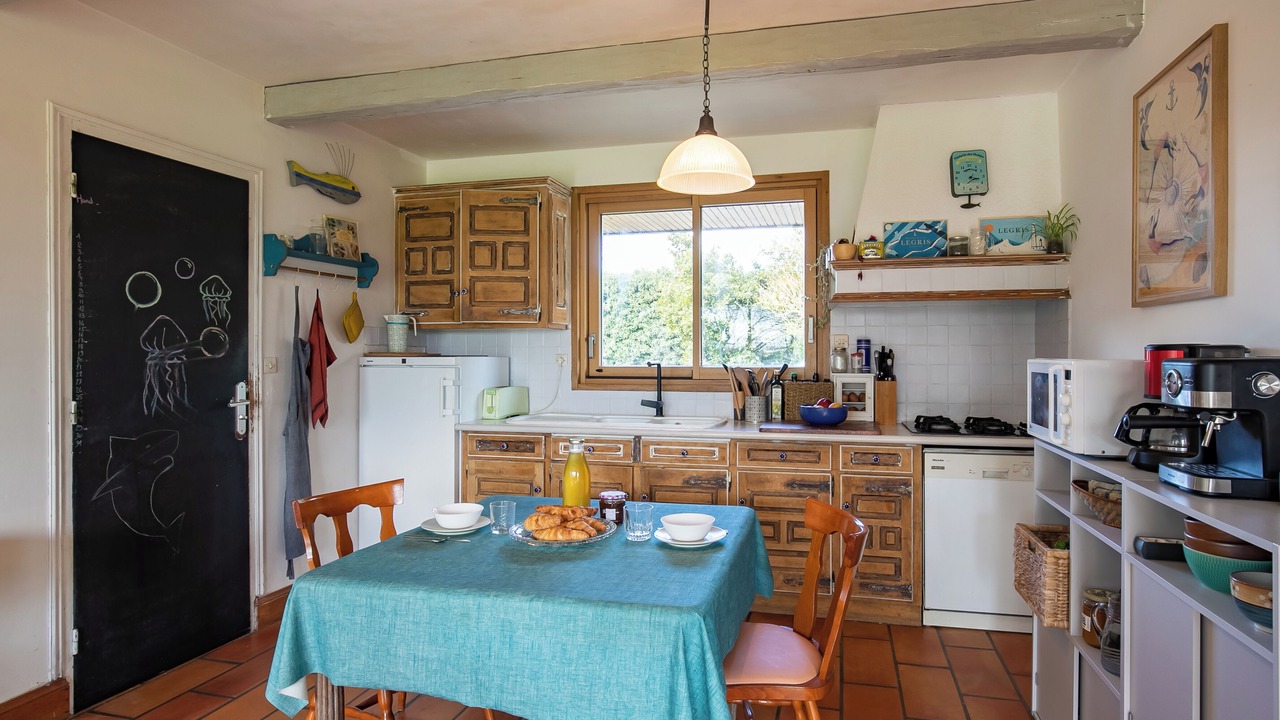 Photo of Kitchen in Plounevez-Lochrist