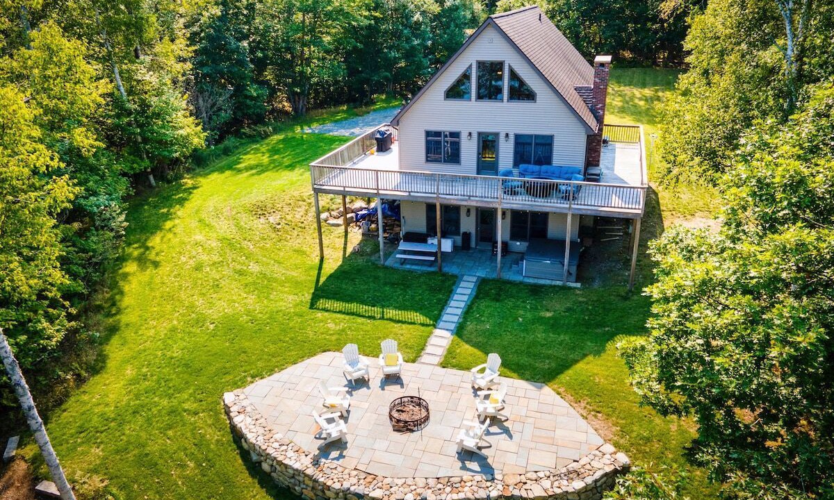Photo of Outdoor in Hancock