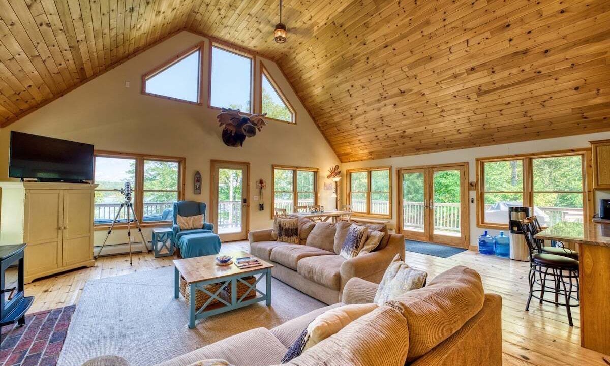 Photo of Livingroom in Hancock