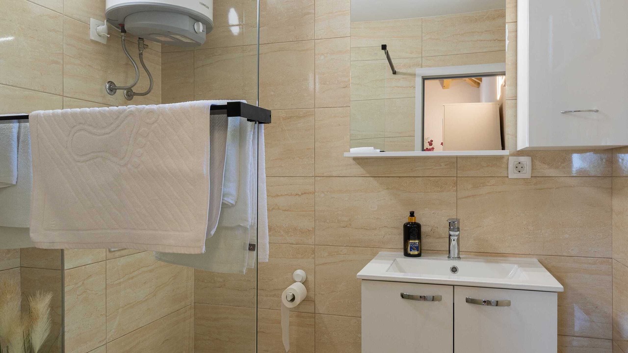 Photo of Bathroom in Buici