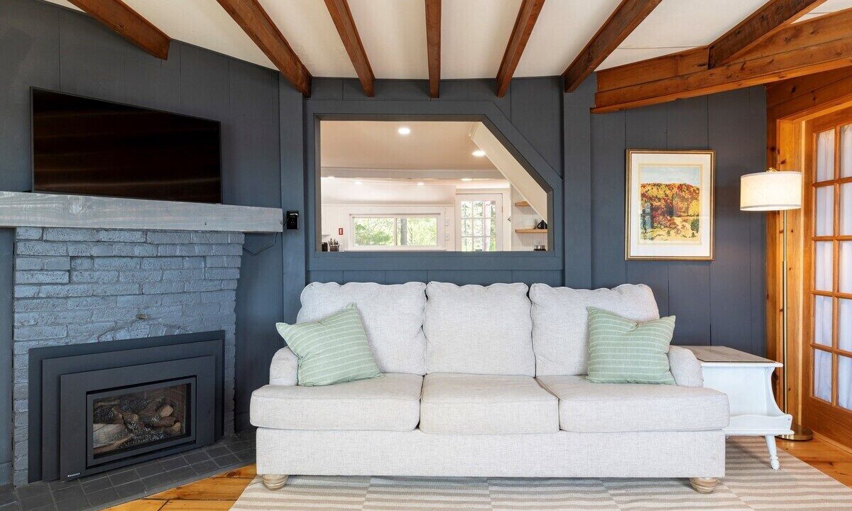 Photo of Livingroom in Stockton Springs