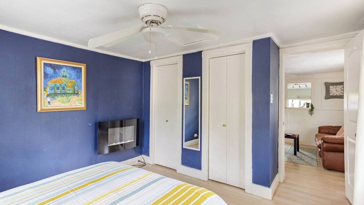 Photo of Bedroom in Northwest Los Angeles Heights