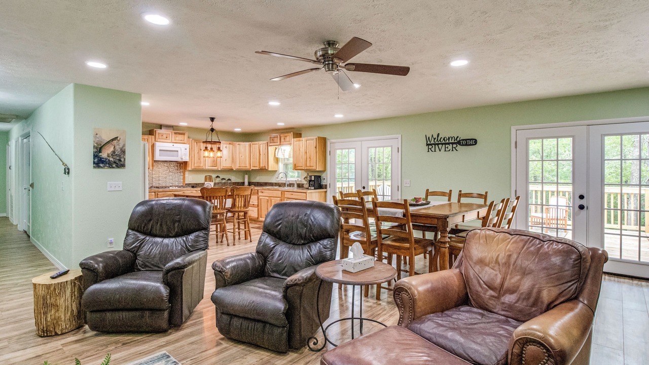 Photo of Others in Cotter
