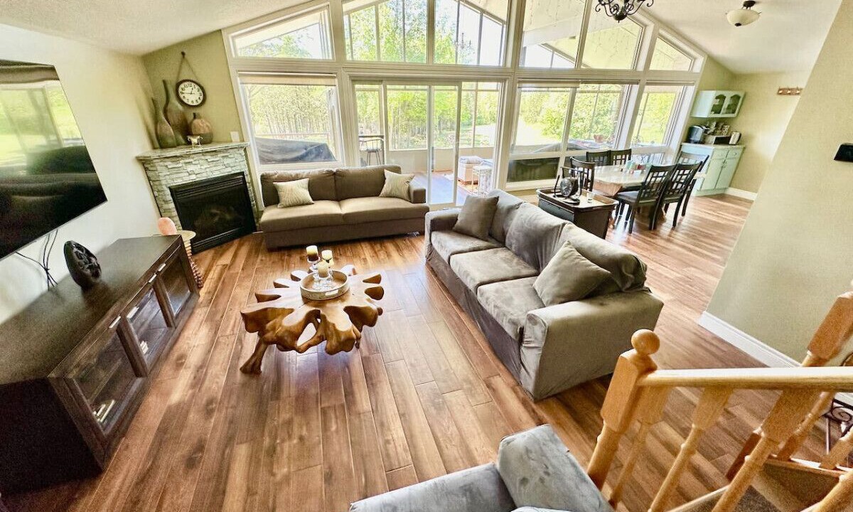 Photo of Livingroom in Grey Highlands