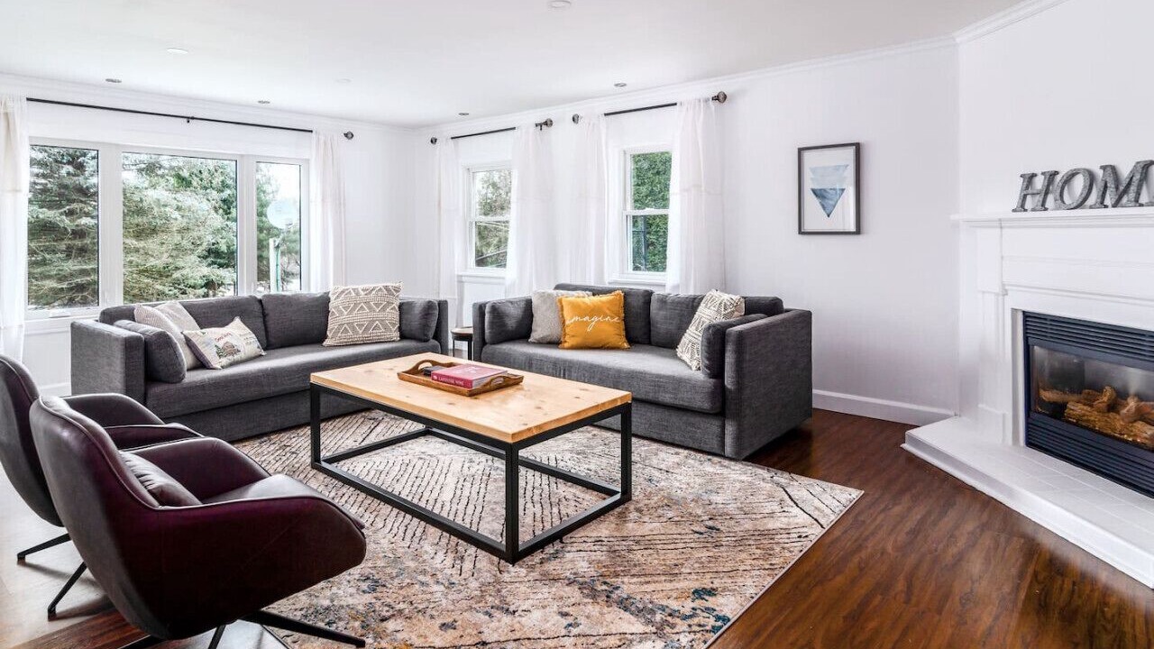 Photo of Livingroom in Meaford
