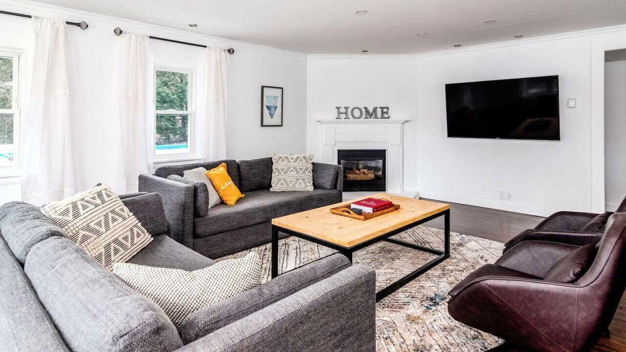 Photo of Livingroom in Meaford