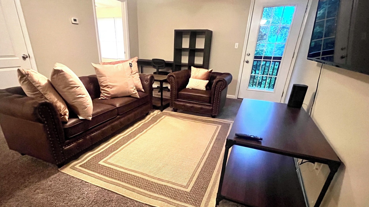 Photo of Livingroom in Elizabethtown