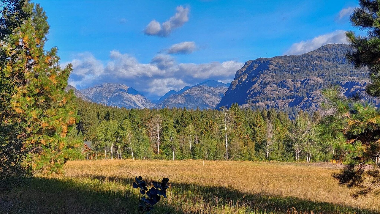 Photo of Others in Mazama