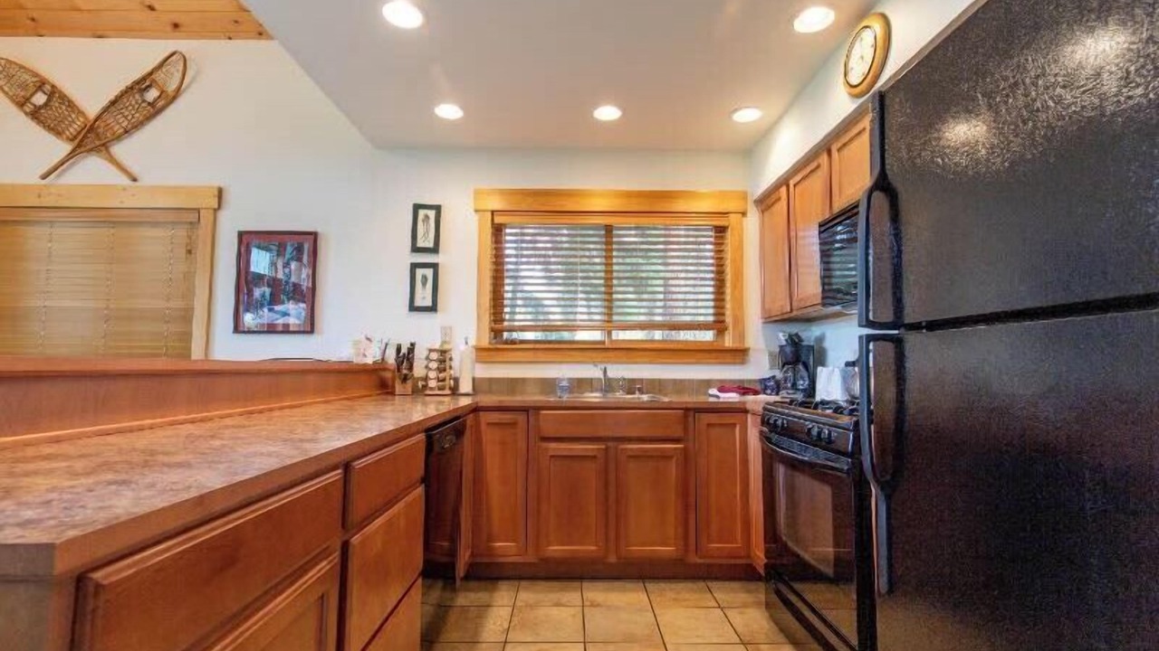 Photo of Kitchen in Mazama