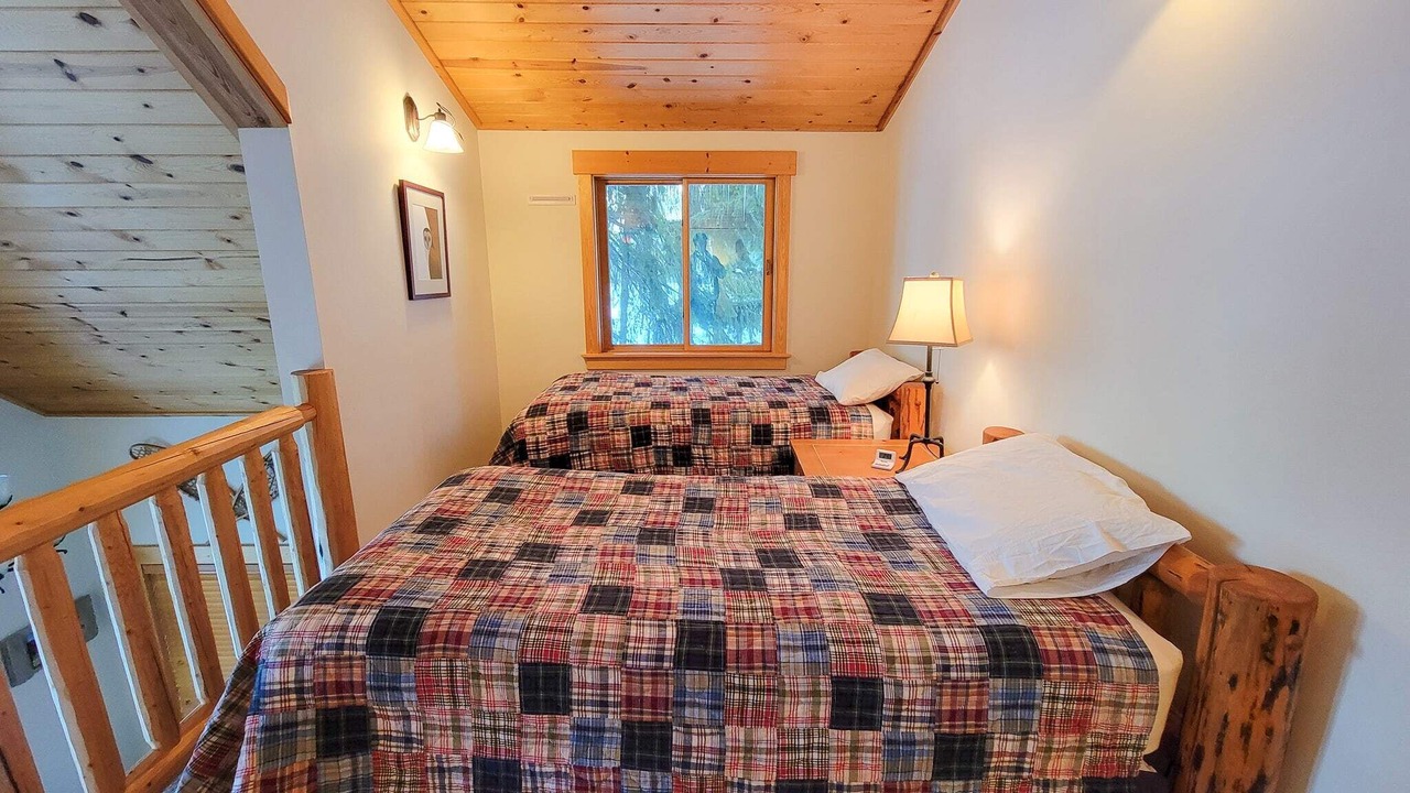 Photo of Bedroom in Mazama