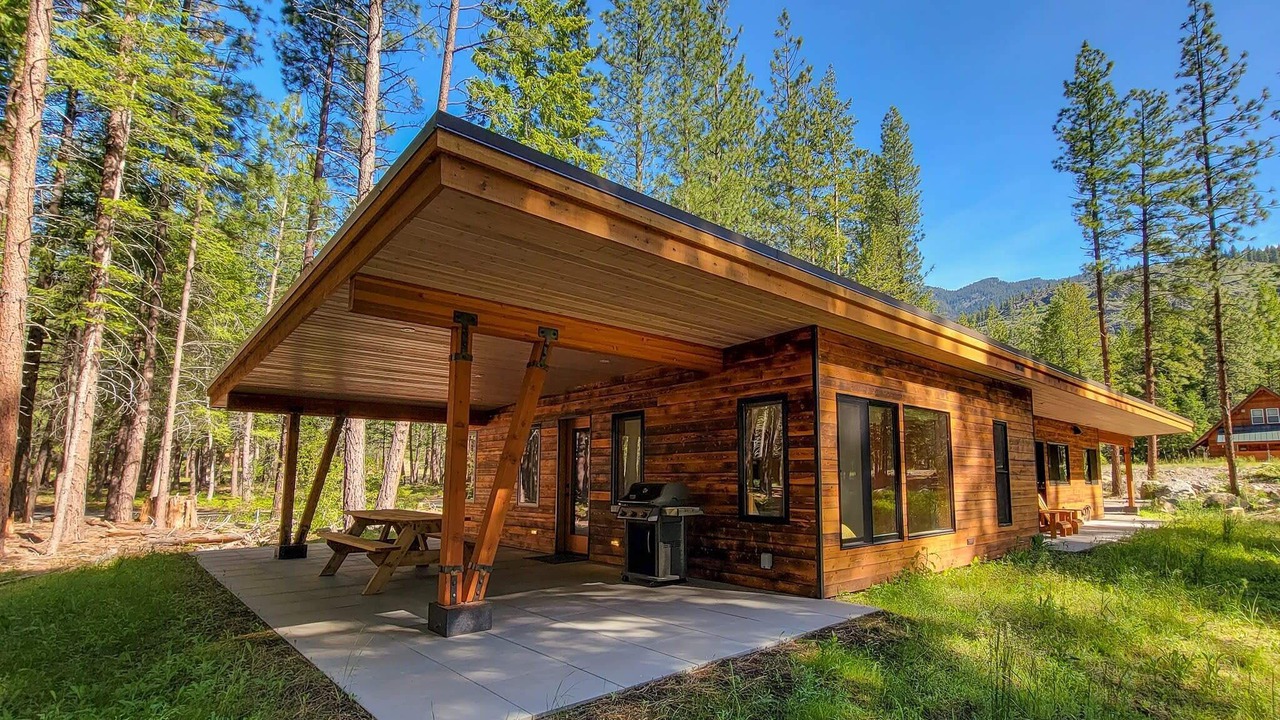 Photo of Outdoor in Mazama