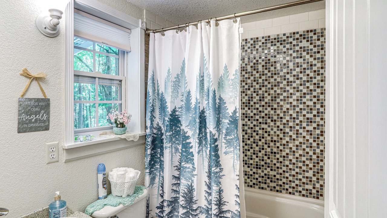 Photo of Bathroom in Newnata