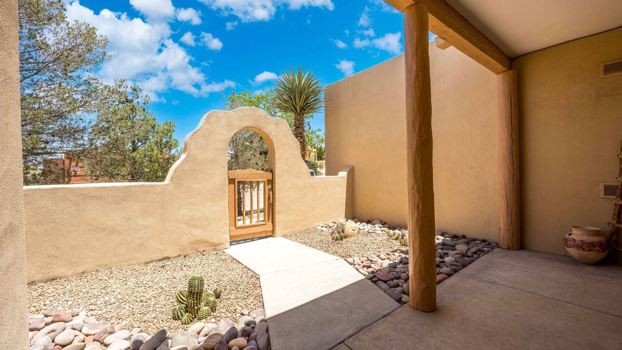 Photo of Patio Balcony in Las Cruces
