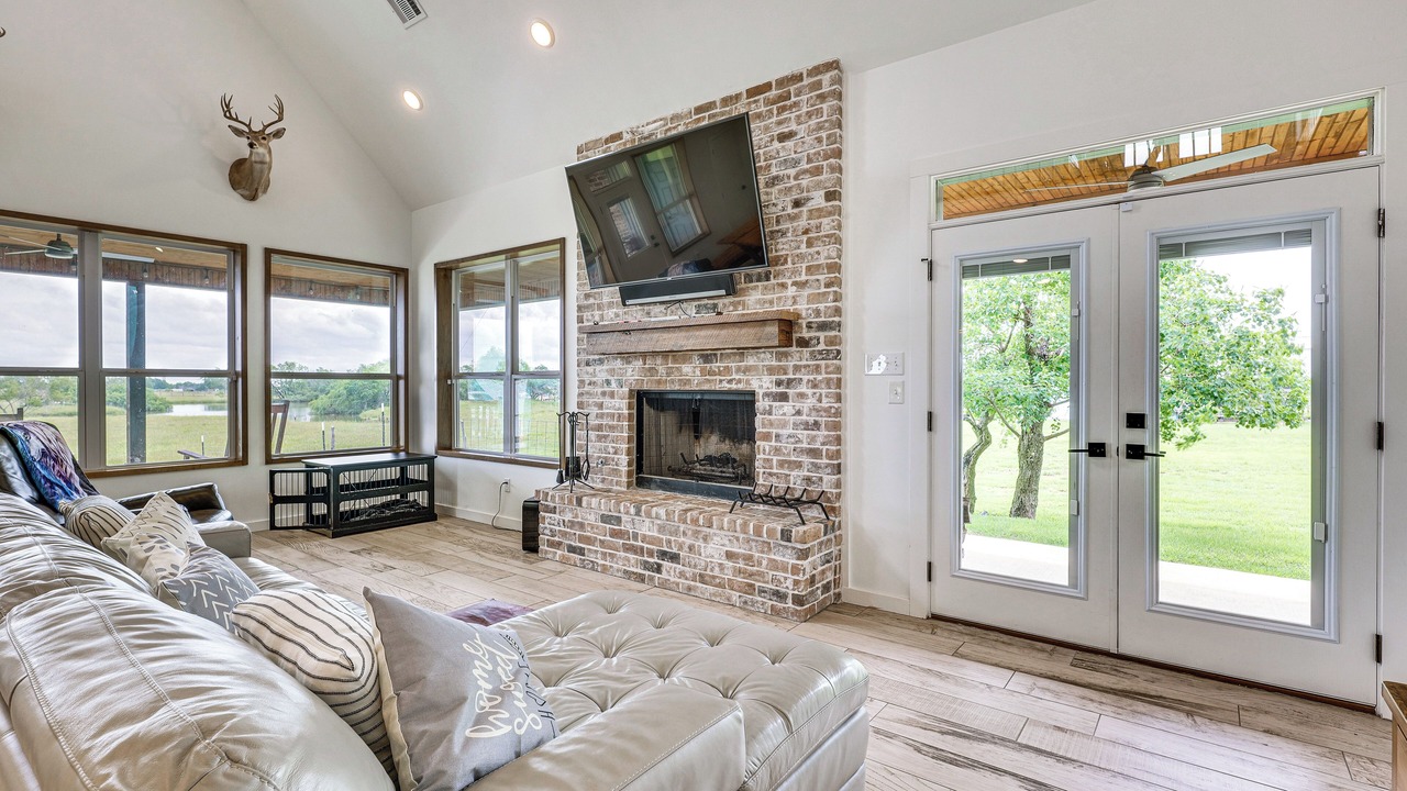 Photo of Livingroom in Bryan