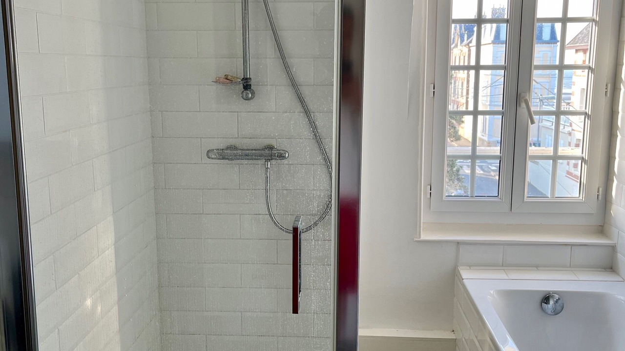 Photo of Bathroom in Cabourg