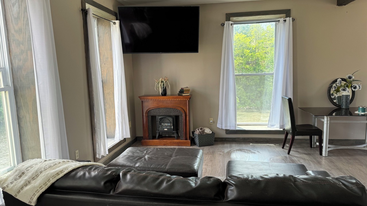 Photo of Livingroom in Albany
