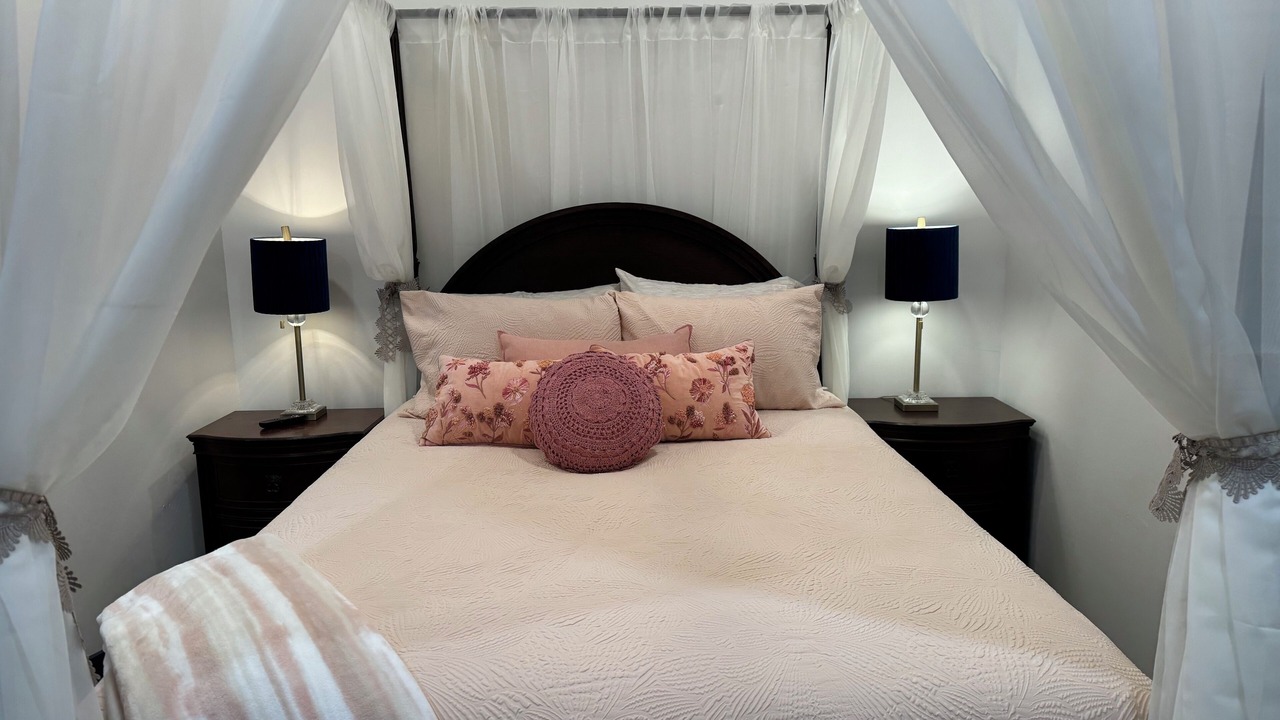 Photo of Bedroom in Albany