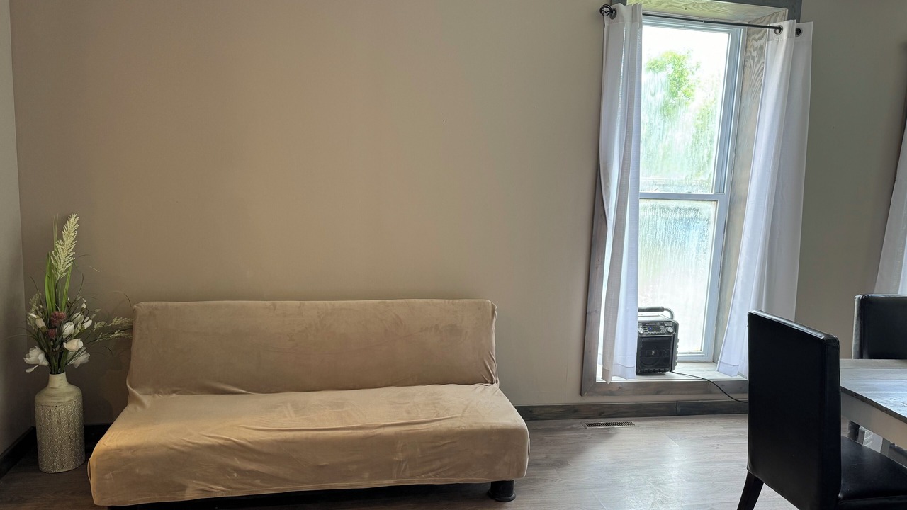 Photo of Livingroom in Albany