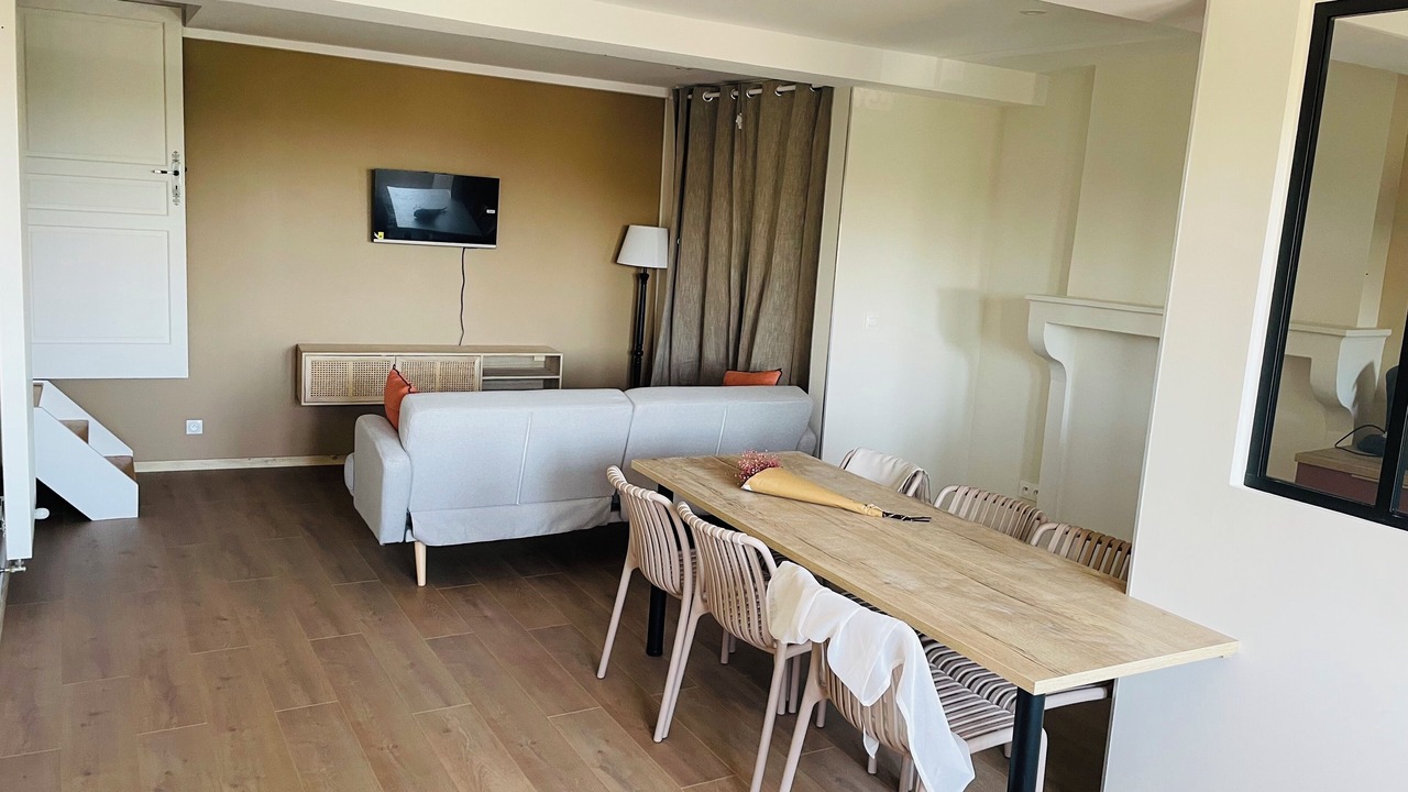 Photo of Others in Nolay