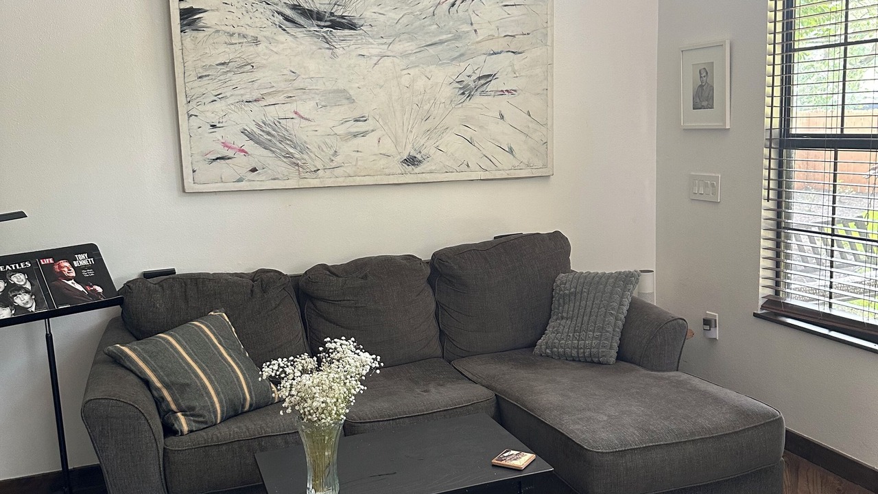 Photo of Livingroom in Austin Lake Estates